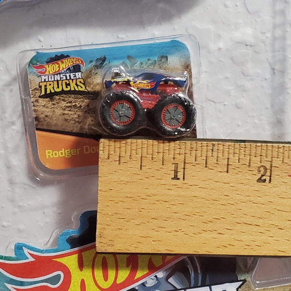 Rodger Dodger World's Smallest Hot Wheels Monster Truck - Picture 4 of 5